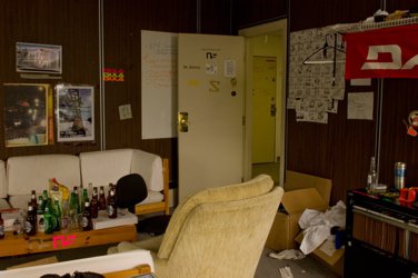 NS Cribs