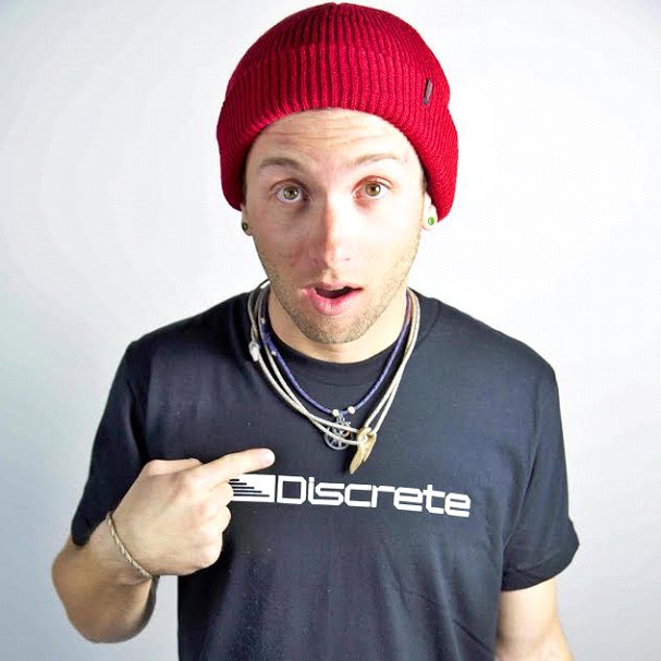 Discrete Headwear announces Brody Leven to pro team