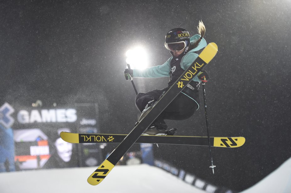 Gone Girls: Freeskier’s fracturing relationship with Women.