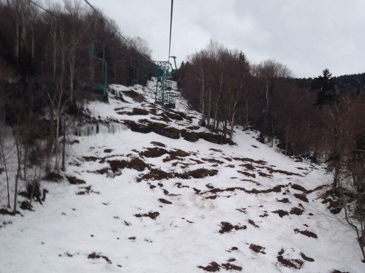 Lack Of Snow Forces Two Vermont Resorts To Close Temporarily