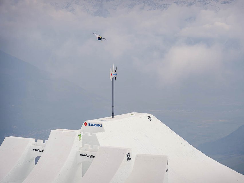 David Wise Sets New World Record at Suzuki Nine Knights 2016