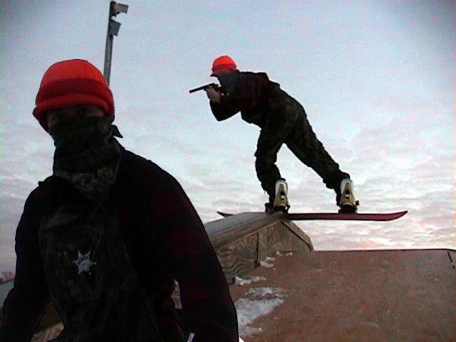 Snowboard - BS Noseslide