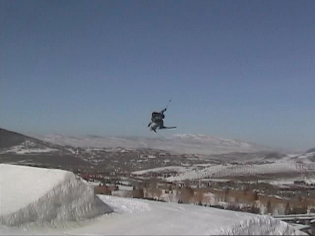 CATCHIN MAD AIR AND TAIL AT PC