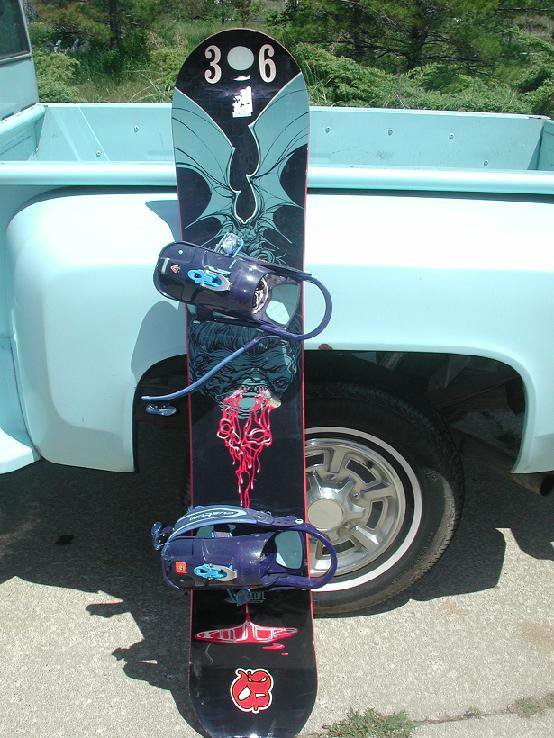 Snowboard I'm selling for my friend...