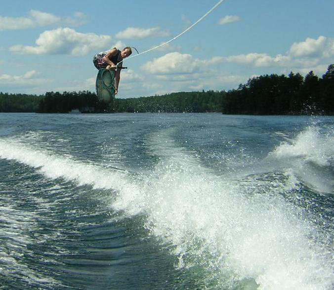 Air Nautique's big ass wake