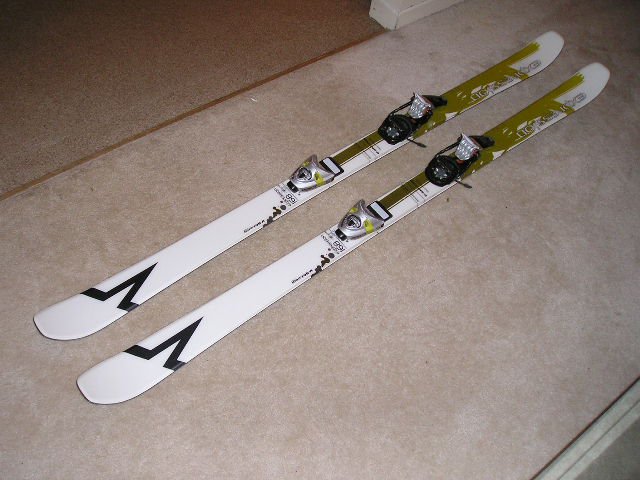 My skis (other view)