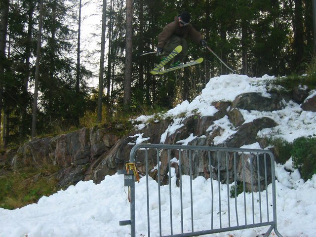 180 of a cliff @icerink