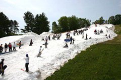This is Snow fest at tyrol basin in wisconsin in june temp 85F