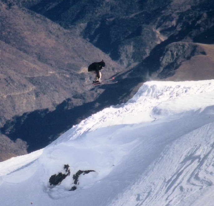 Zero spin off cornice step-down