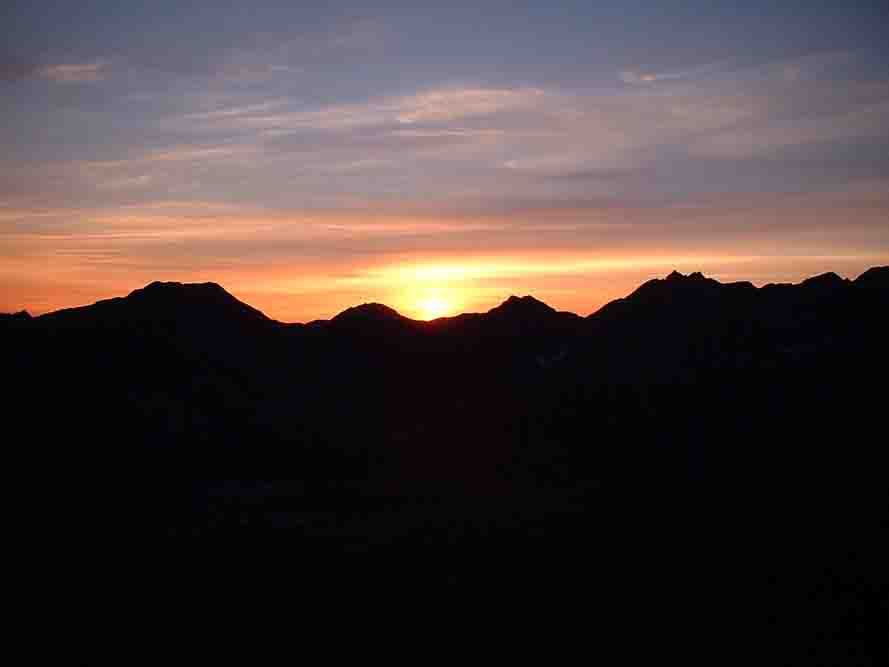 Went hiking in Hatcher's a couple of summers ago....nasty sunset pic.