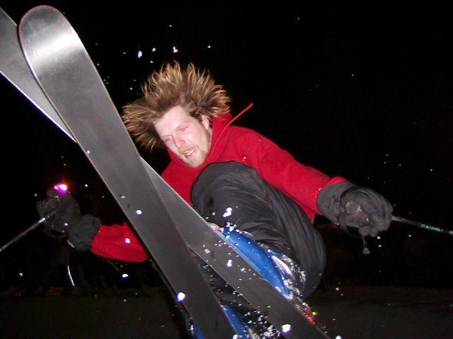 look out its a demon on skis