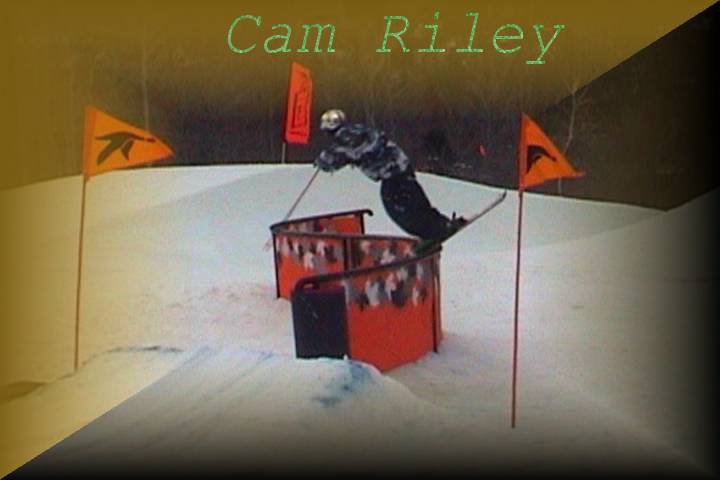 Cam on an S-rail