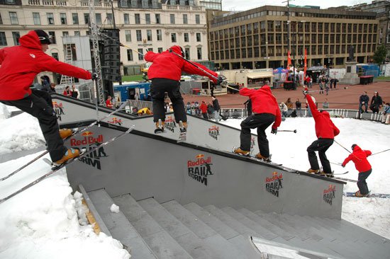 Urban rail comp - handrail sequence