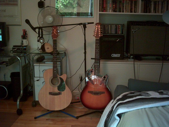 my pimp ass guitar set up that barely fits in my tiny room