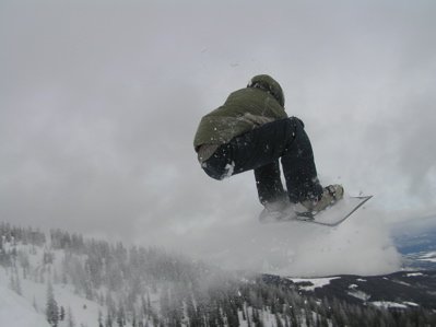 Nice grab (Snowboarder)