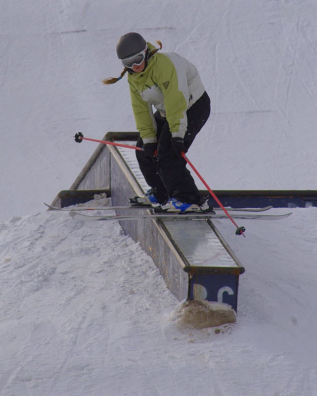 Some flat down rail sliding ability