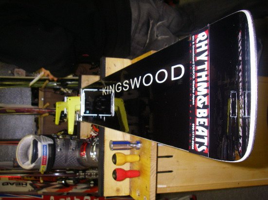 Kingswood Skis
