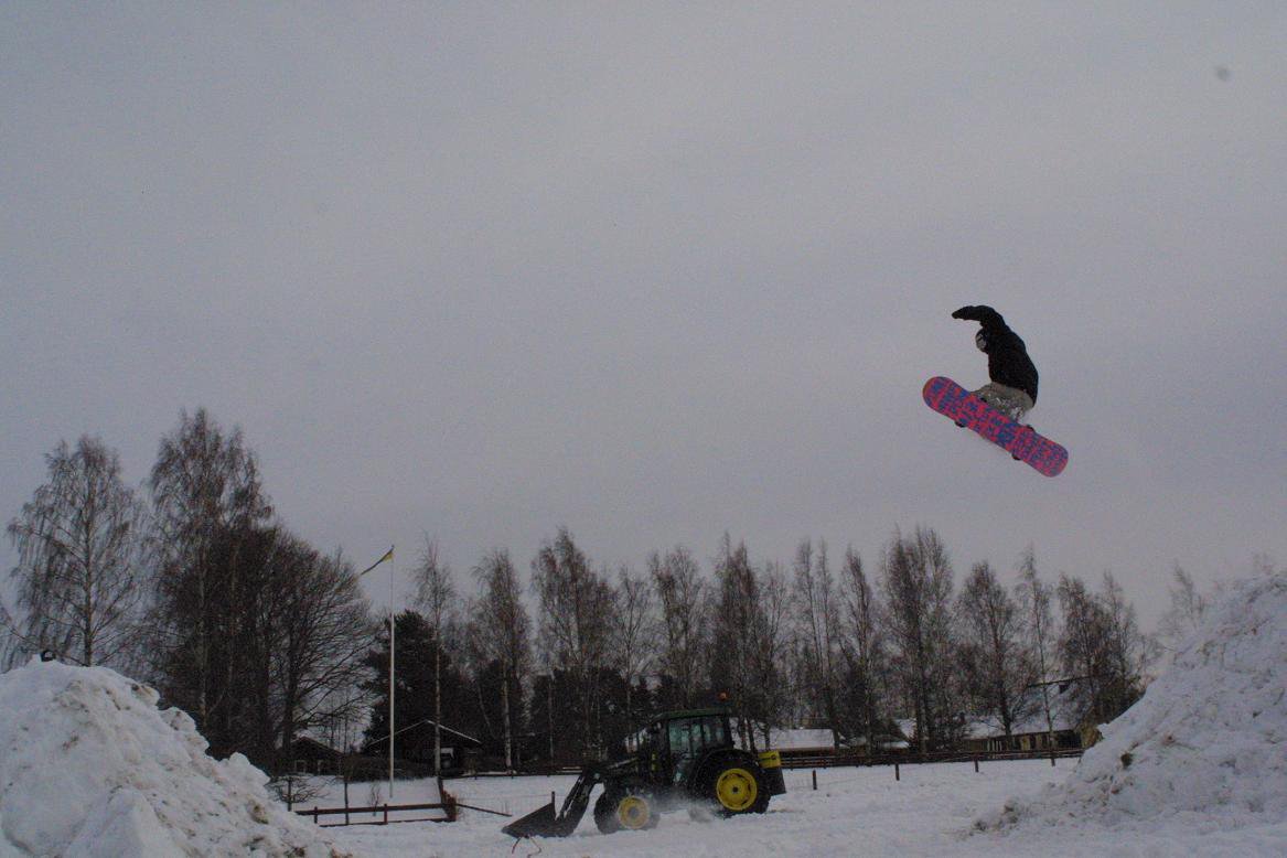 Oskar testing the gap we build outside my friends house