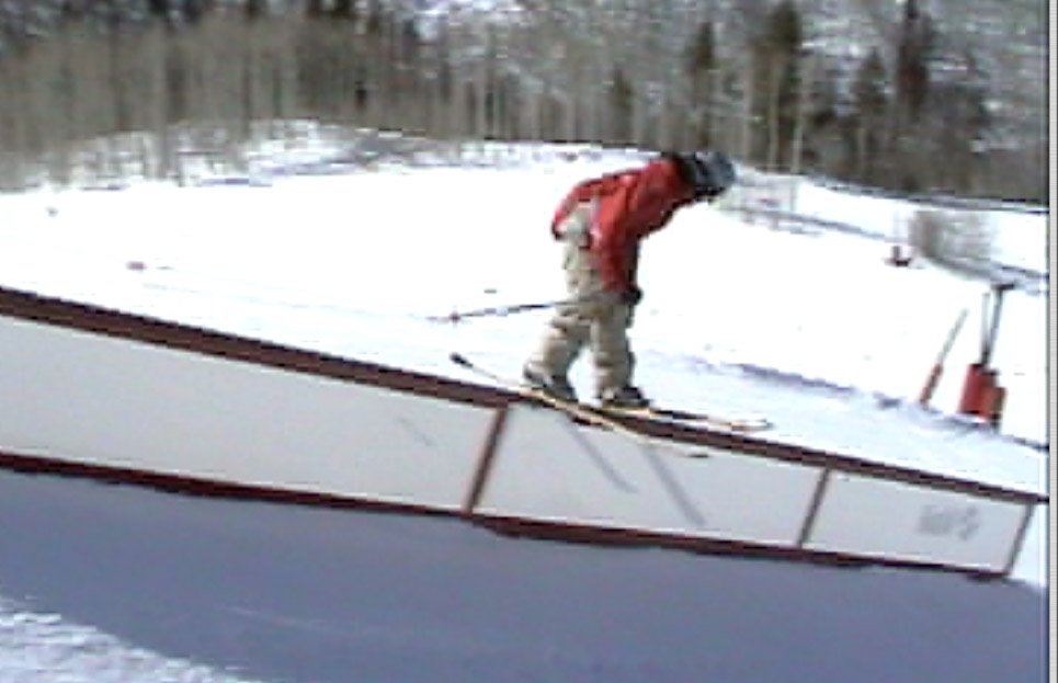 VAIL DOWN RAIL