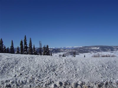 Flat Tops Range (Far)