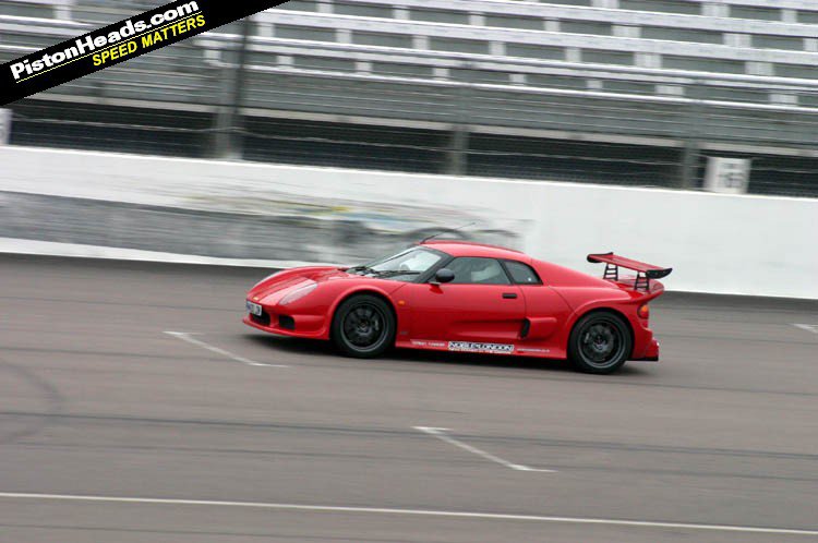 Noble M400