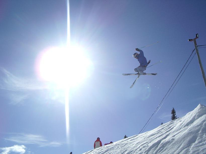 Corner Tail grab