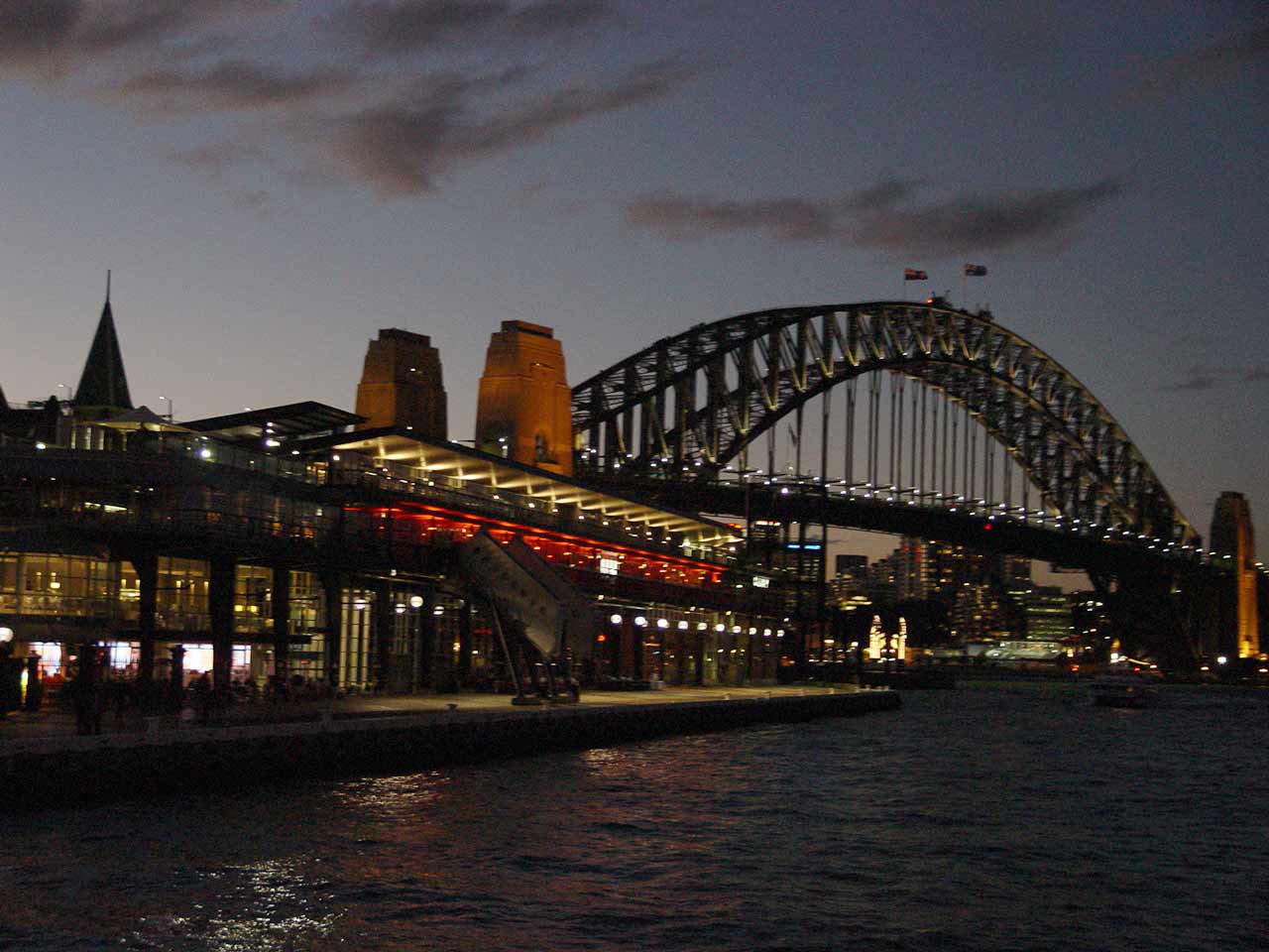 harbour bridge at night