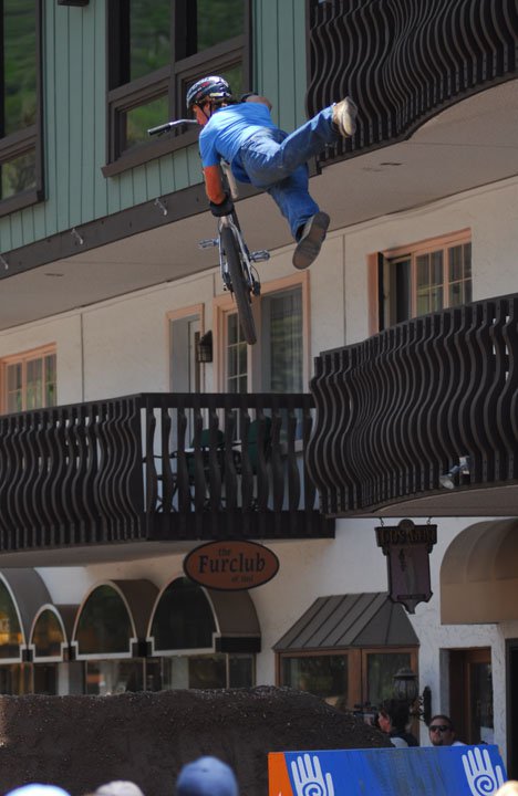 Vail BIG AIR, sick superman seatgrab