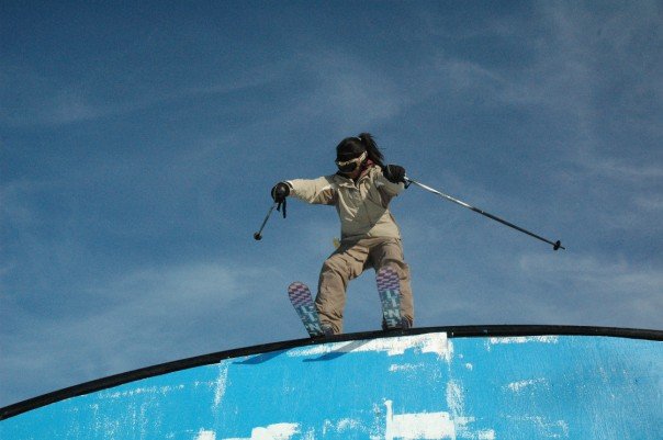 Nico skis
