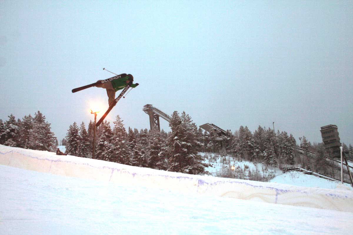 Nosegrab in the "best" pipe in finland