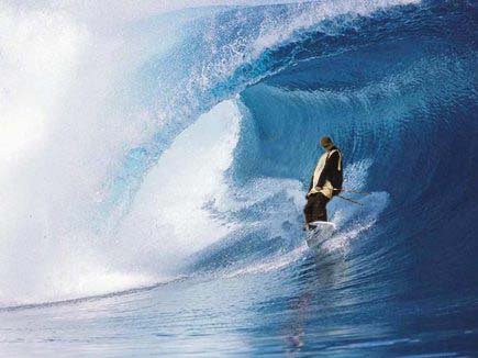 Travis Heed catchin' a tasty wave.