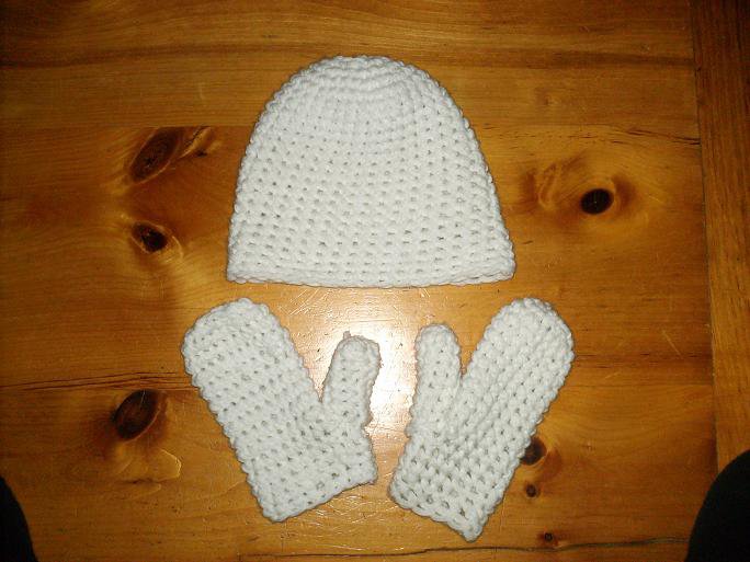 Hat with mittens