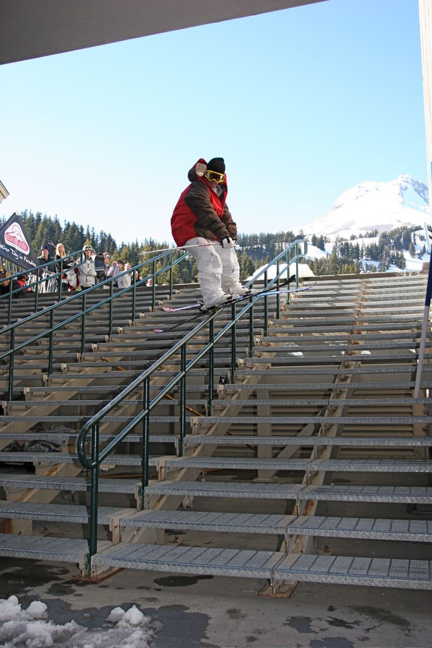 Sammy Carlson cleanin' the Cheese Grater Rail