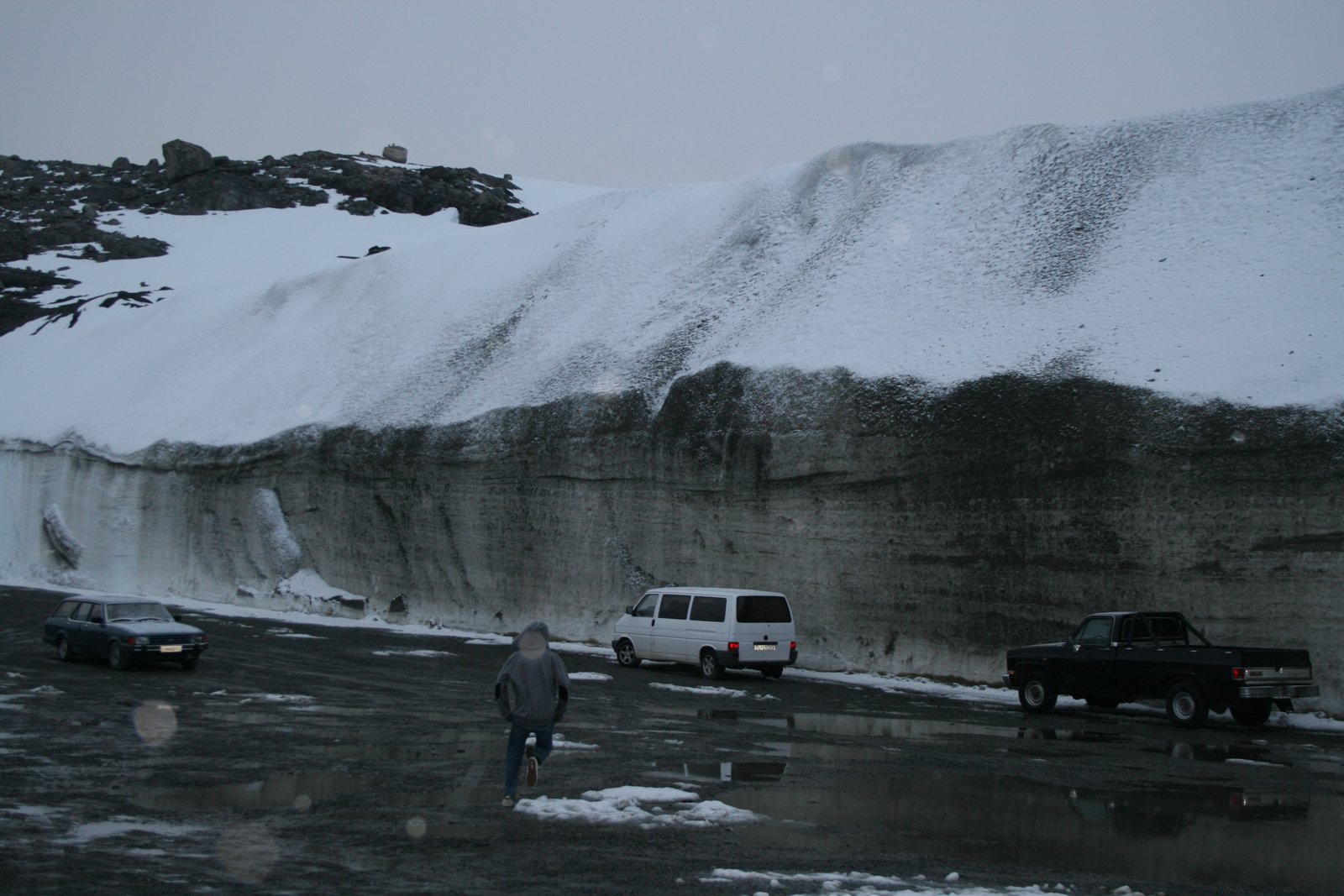 12 meters of snow ! oh yeah