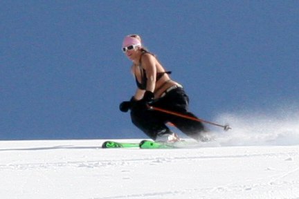 Bikini heli skiing