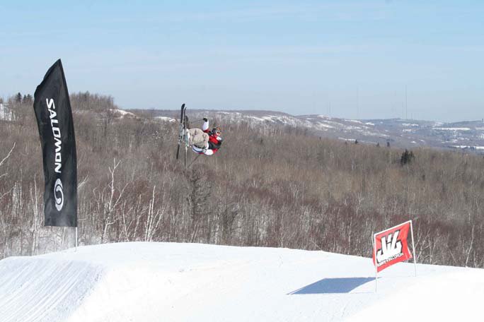 Salomon gets down and dirty in Duluth - 5 of 11