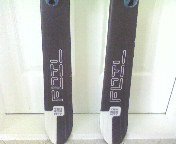 Salomon Foil to Sell