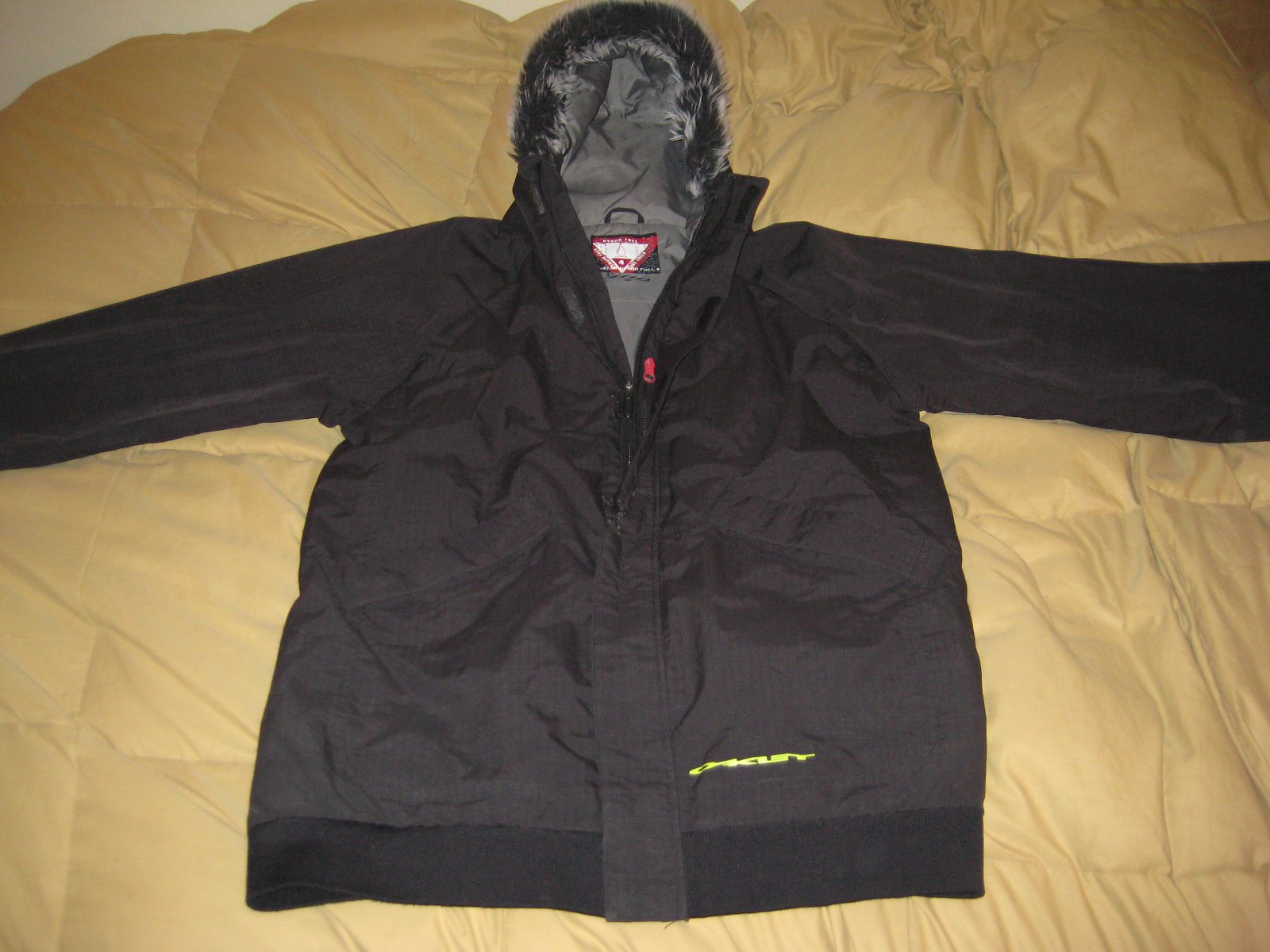 Oakley Cohort Jacket sz. medium