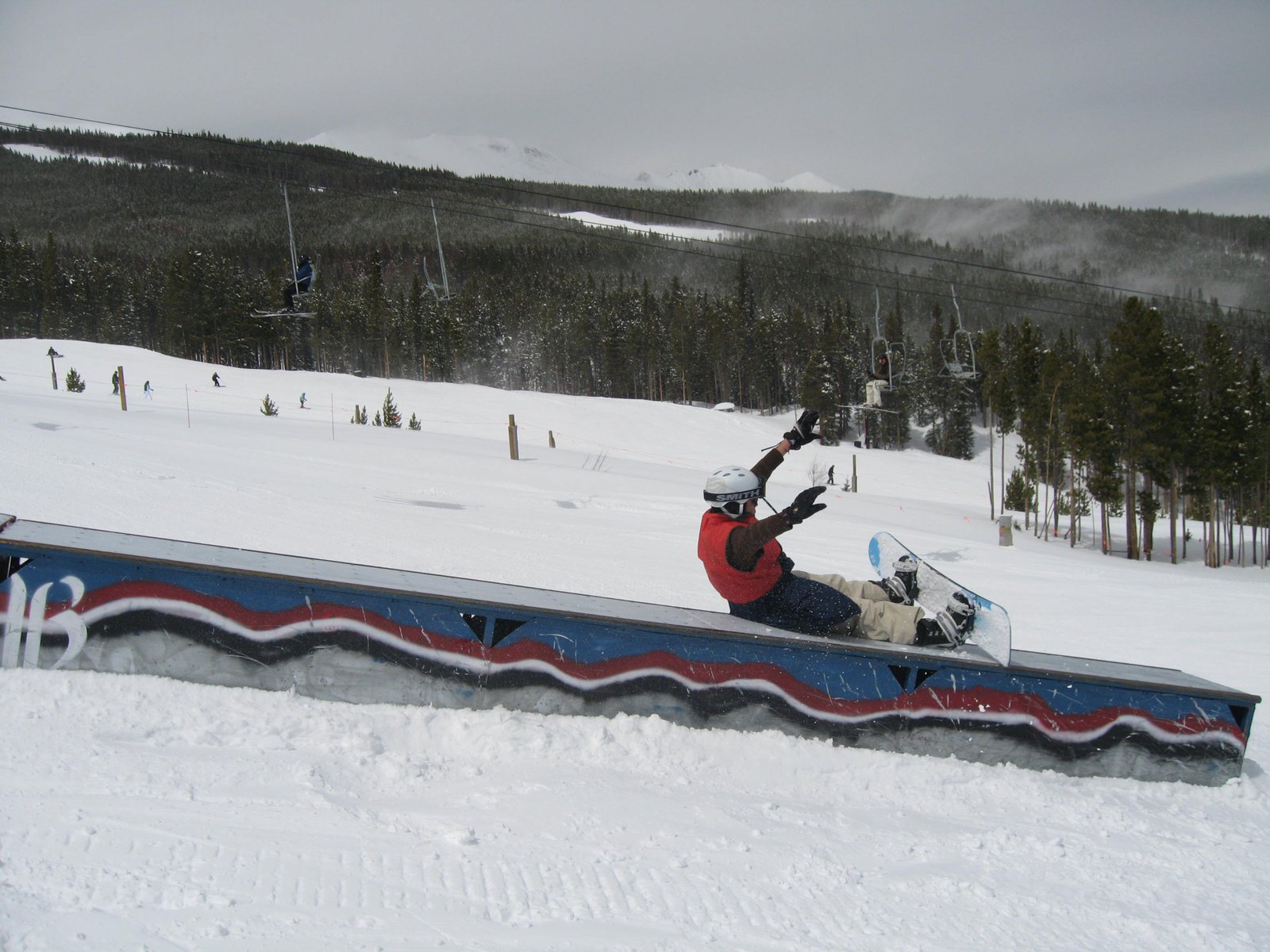 Gaper booty slide