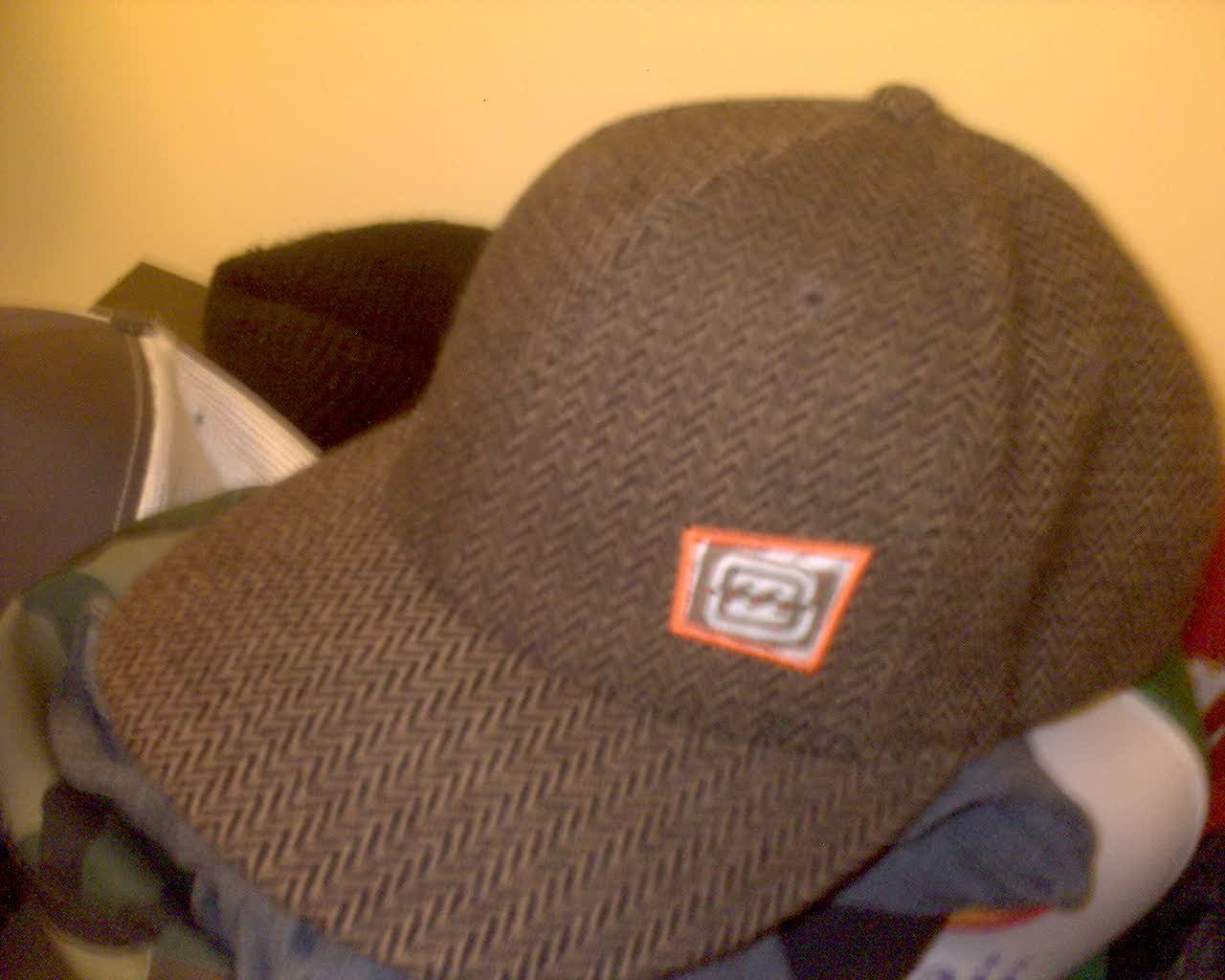 Hat1