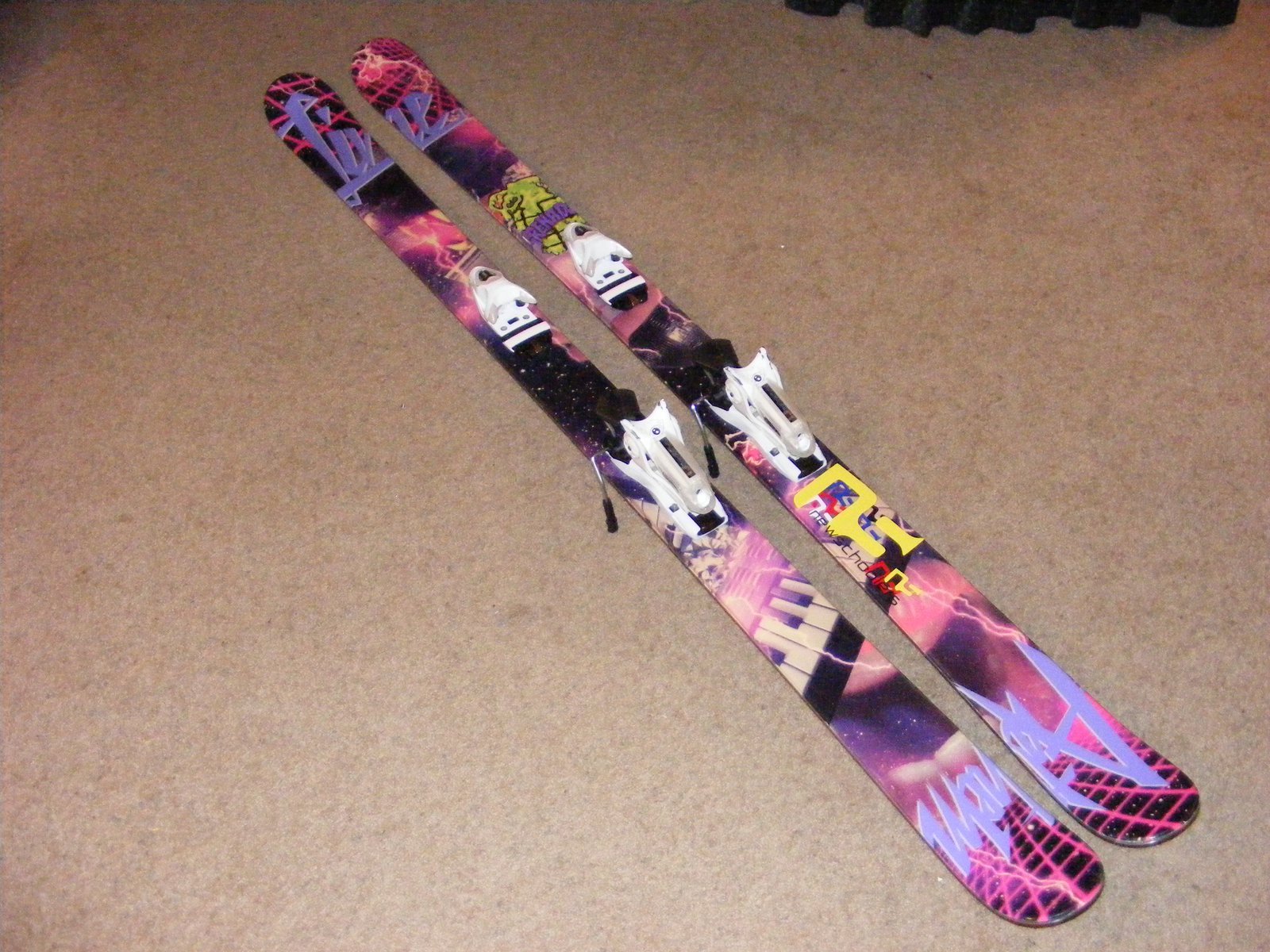 My new skiis