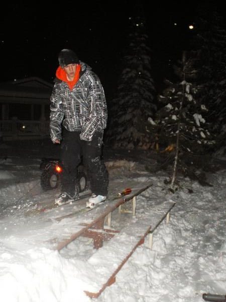 Cabin picnic table jib