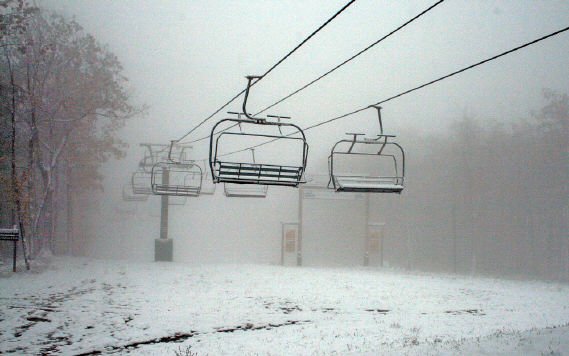 Bristol Mountain first snow november 2008