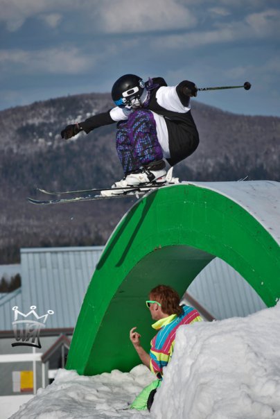 Tail Press Over the rainbow