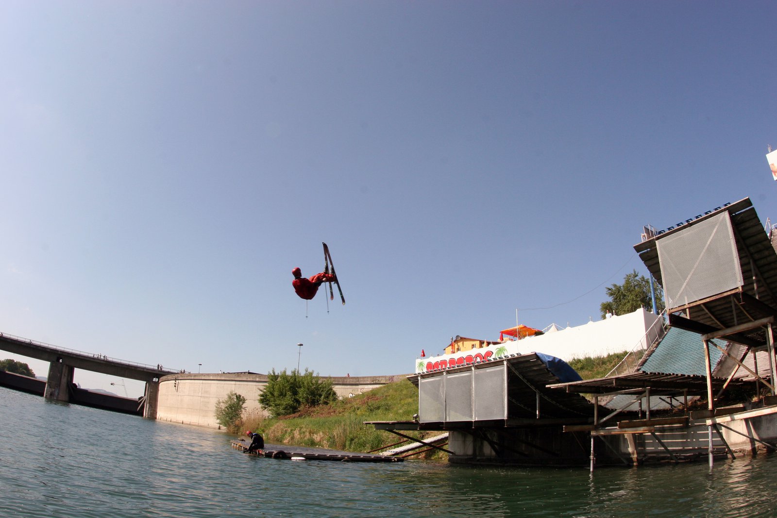 Waterramp Vienna - sw frontflip