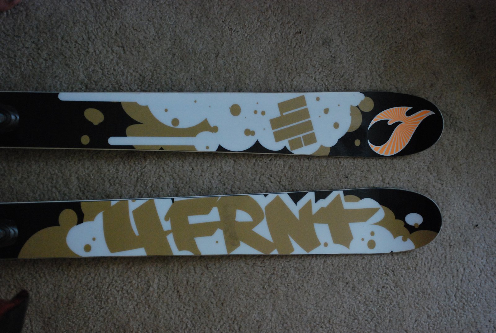 4frnt skis