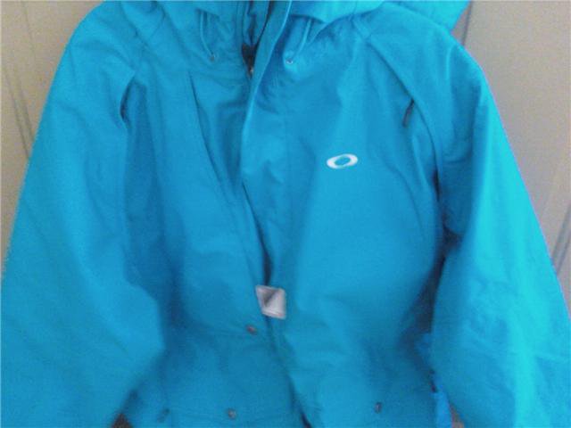 Oakley coat