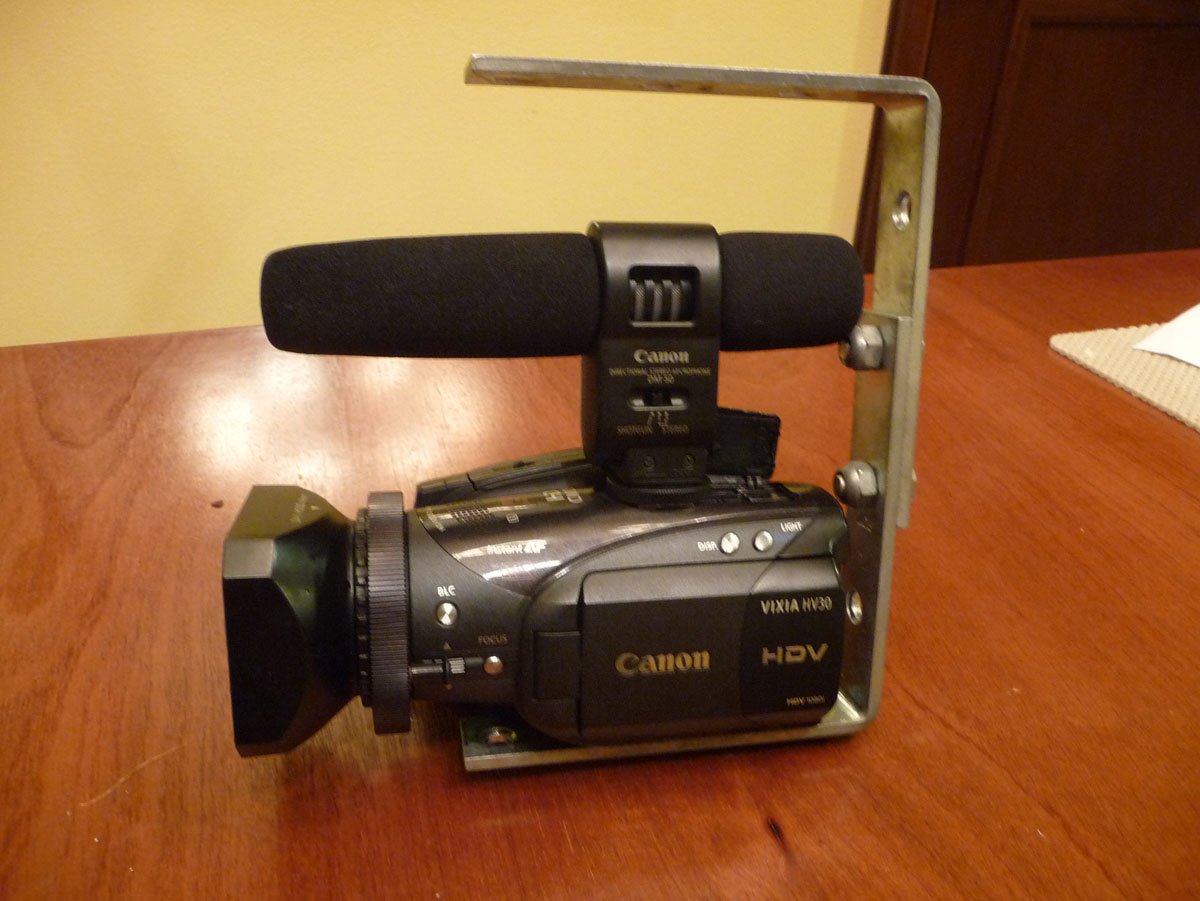 HV20 with Mic and HandleHandle