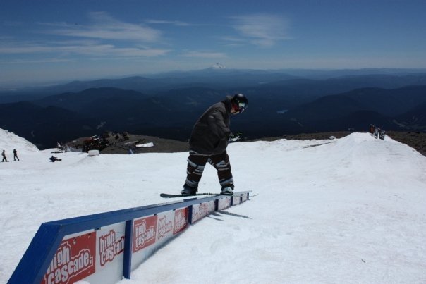 Front board at high cascade