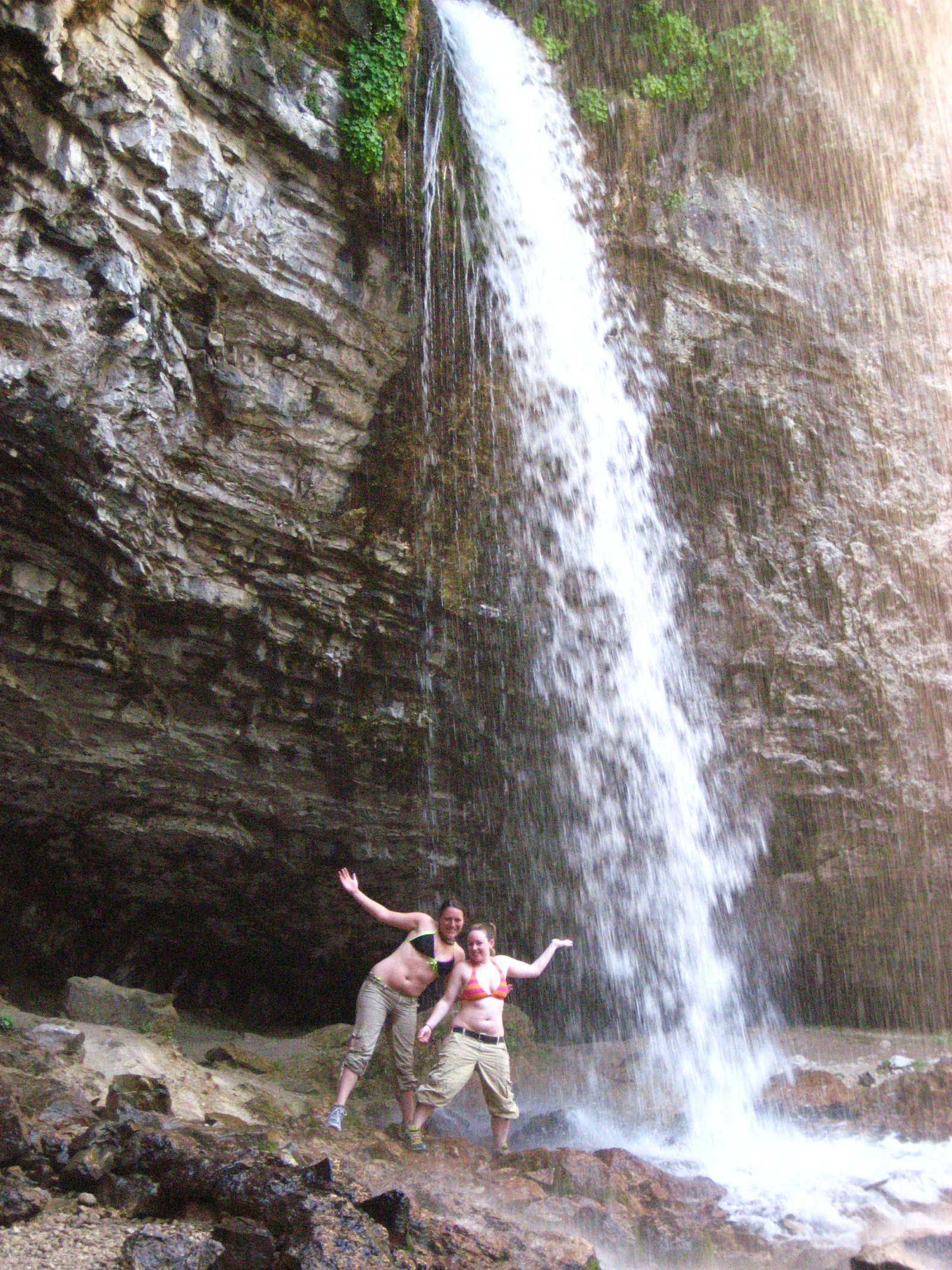 Big water fall at hanging lake